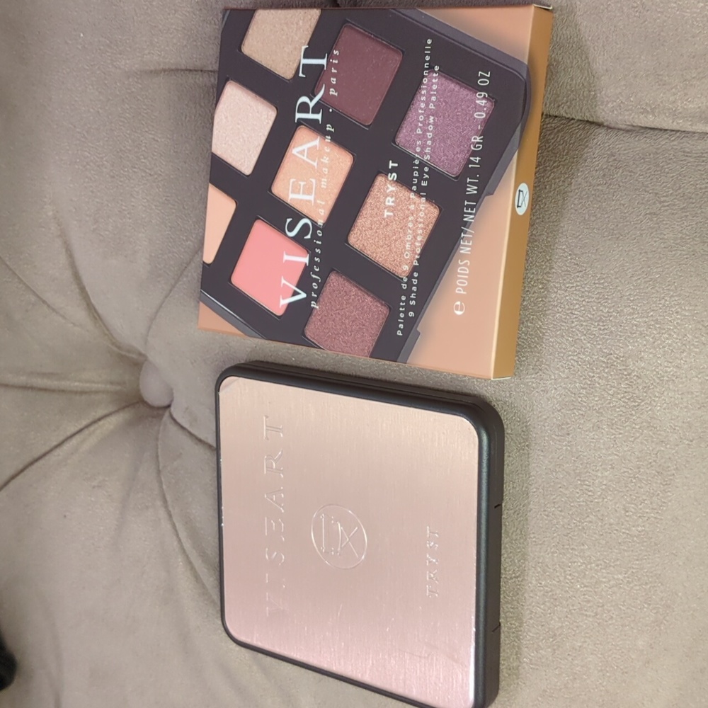 VISEART TRYST Eye Shadow Pallet